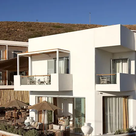 Отель Kythnos Bay 3*