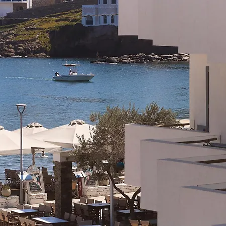 Отель Kythnos Bay