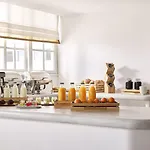 Kythnos Bay Hotel 3*