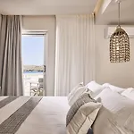 Hotel Kythnos Bay 3*