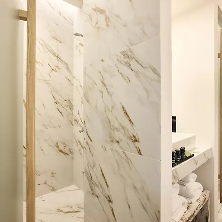 Kythnos Bay Szálloda Lutrá