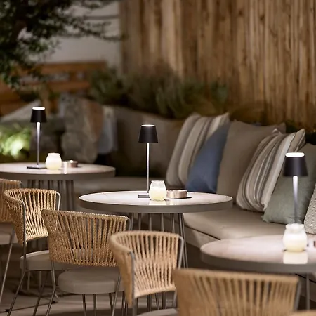 Kythnos Bay 3* Lutrá