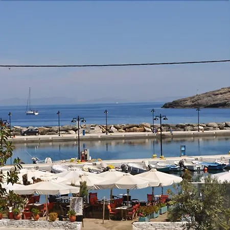 Kythnos Bay Loutrá