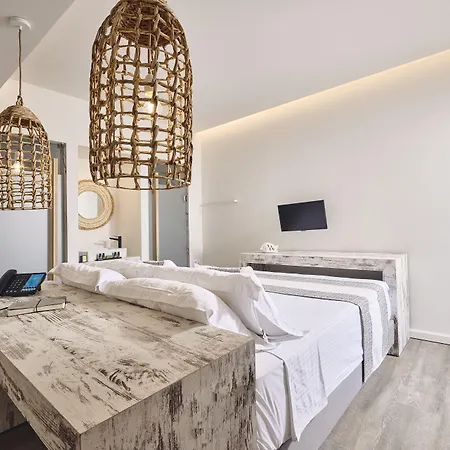 Kythnos Bay 3*