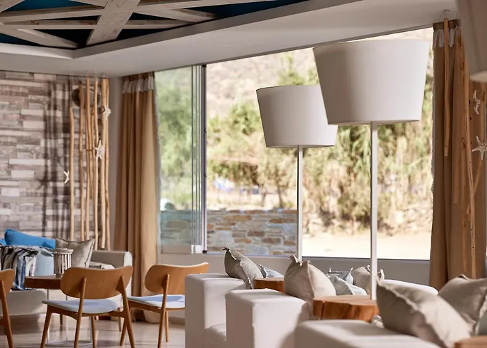 Hotel Kythnos Bay 3*